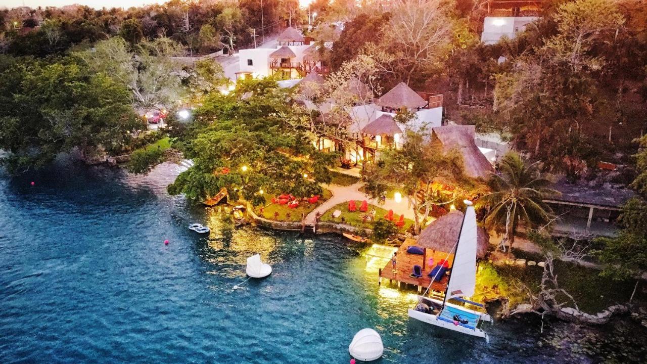 ホテルCabanas Xul-Ha エクステリア 写真